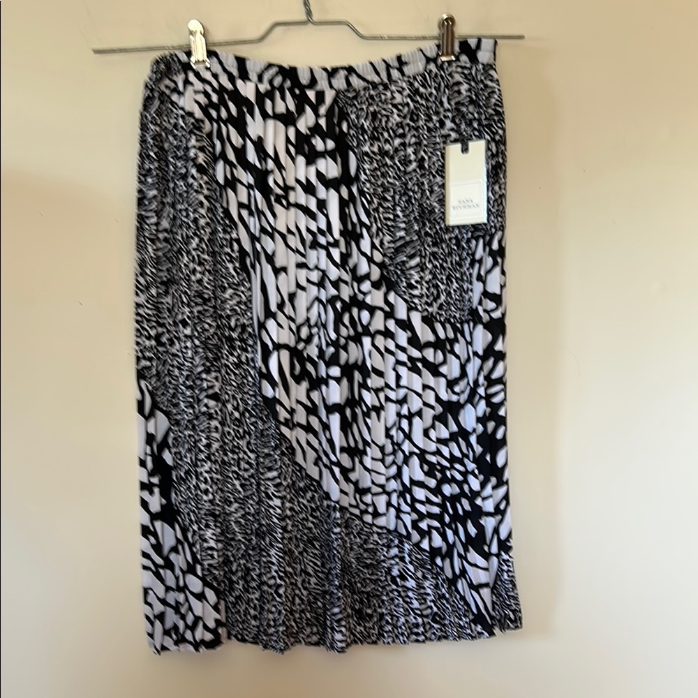 Dana Buchanan black & white patterned polyester pull on skirt elastic waist s-XL